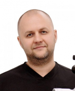 Лямин Евгений Сергеевич стоматолог