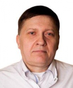 Щепанов Аркадий Валерьевич стоматолог-хирург